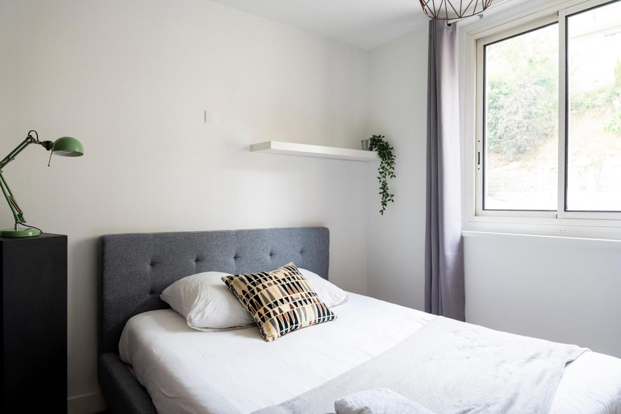 Charmant Appartement 4 Personnes En Centre-Ville Caen Luaran gambar